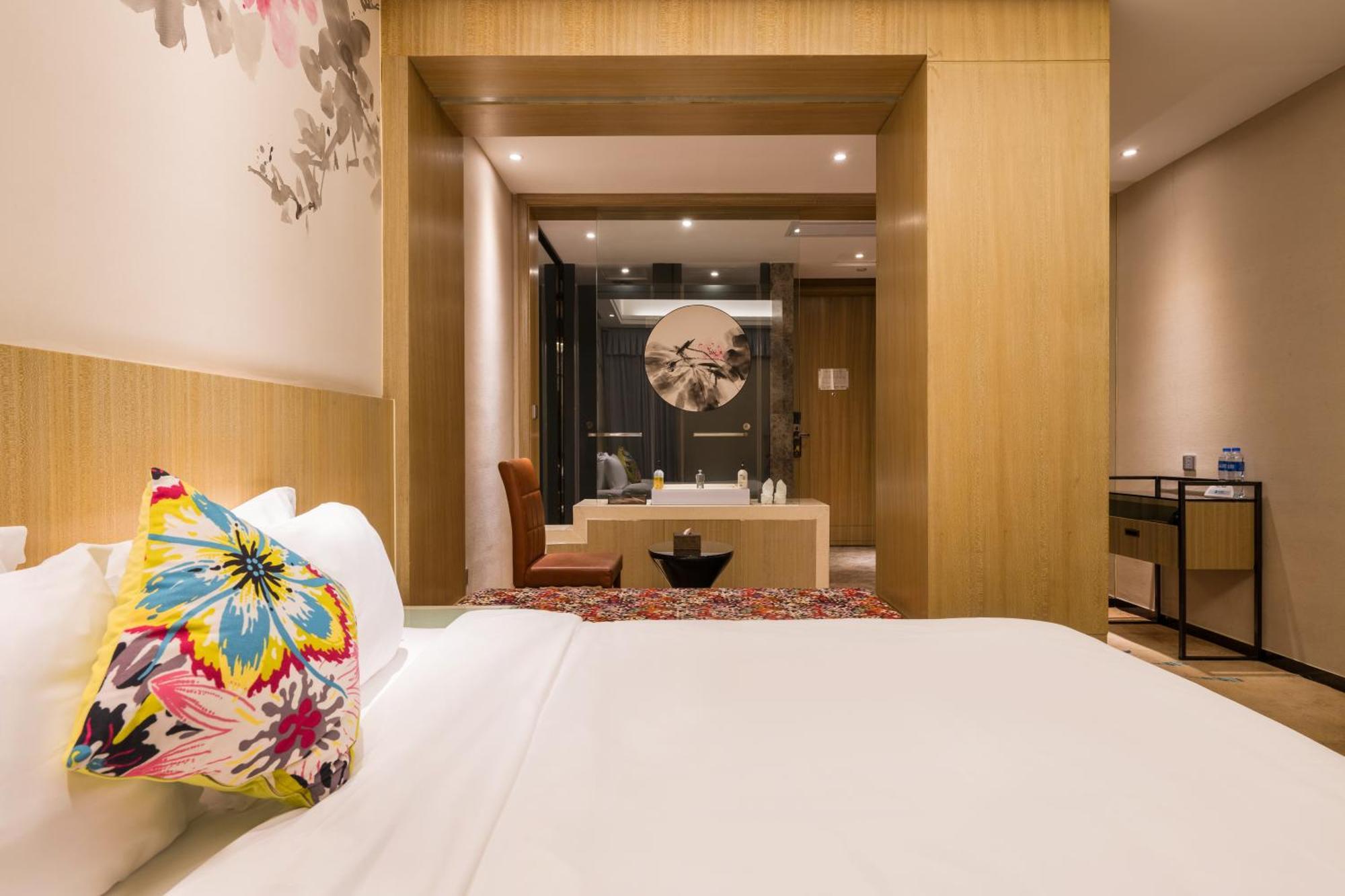 Paco Hotel Tаojin Metro Guangzhou - Free Shuttle Bus For Centen Fair Eksteriør bilde