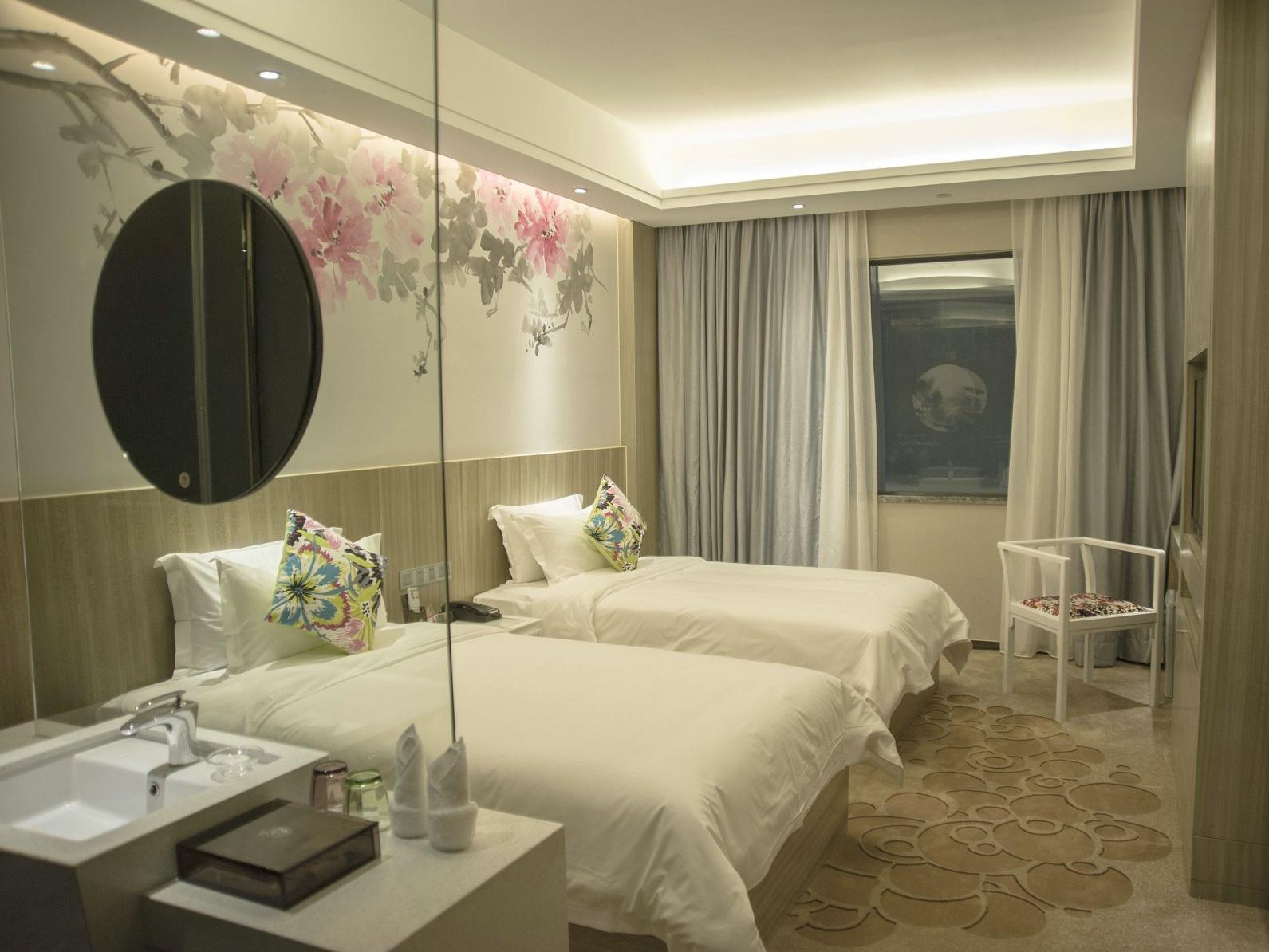 Paco Hotel Tаojin Metro Guangzhou - Free Shuttle Bus For Centen Fair Eksteriør bilde