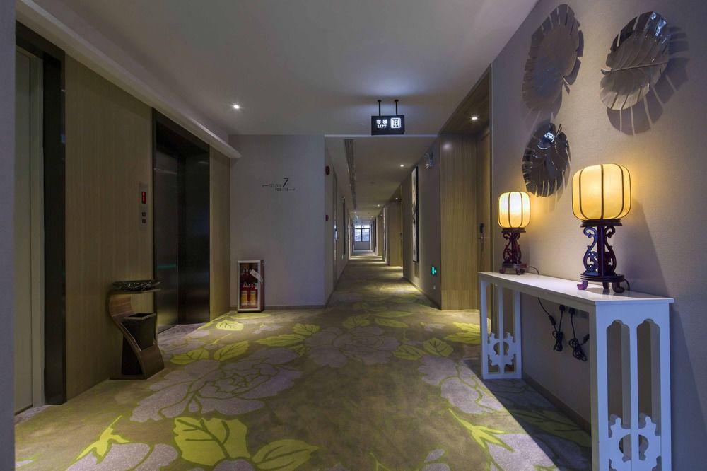 Paco Hotel Tаojin Metro Guangzhou - Free Shuttle Bus For Centen Fair Eksteriør bilde