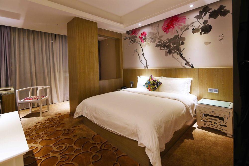 Paco Hotel Tаojin Metro Guangzhou - Free Shuttle Bus For Centen Fair Eksteriør bilde